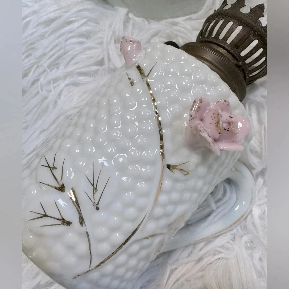 Vintage Lipper Mann creations mini white oil lamp w/pink roses and gold trim.
